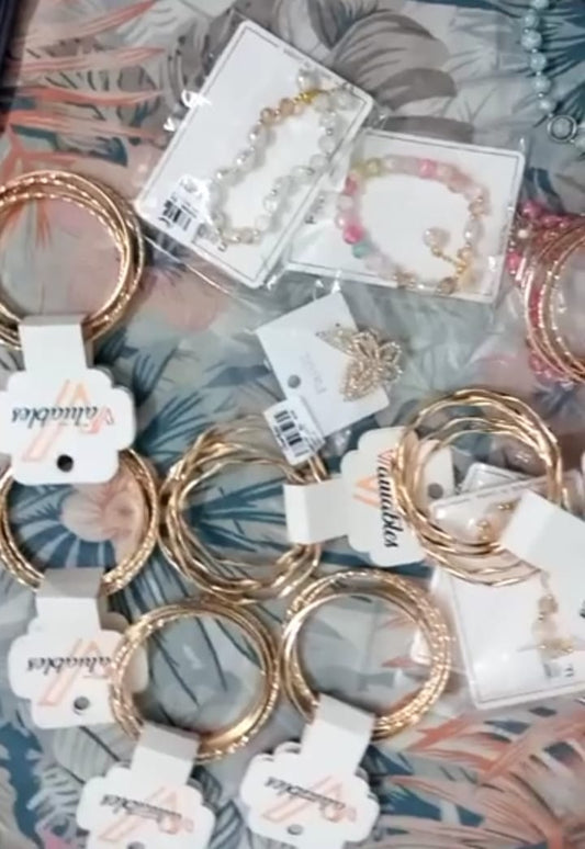 Elegant Multi-Strand Bangle Set - Gold, Silver, &amp; Rose Gold Accents&nbsp;