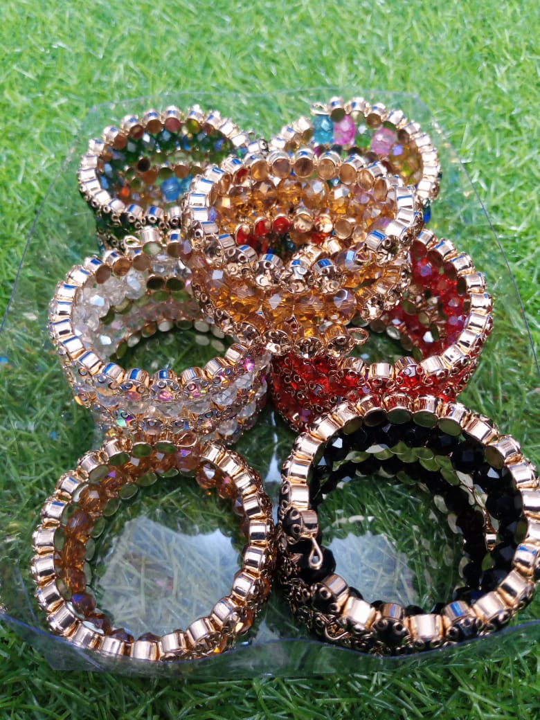 Luxury Beaded Crystal Stretch Bracelets – Elegant &amp; Stylish Wristwear